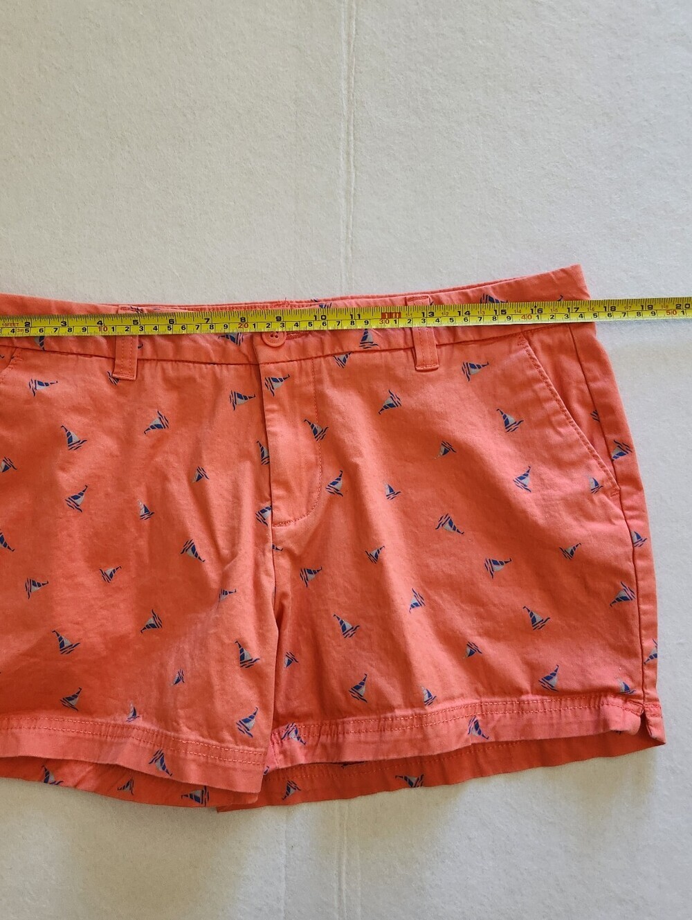 Magellan Outdoors Coral Printed Sail Boat Women’s Shorts Size 12 - Picture 6 of 8